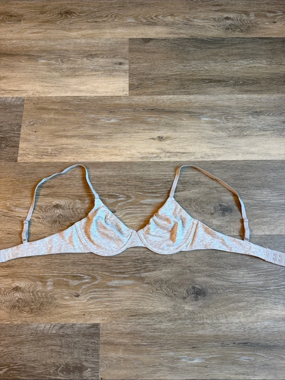 SKIMS Light Gray Underwire Bra - Picture 1 of 3